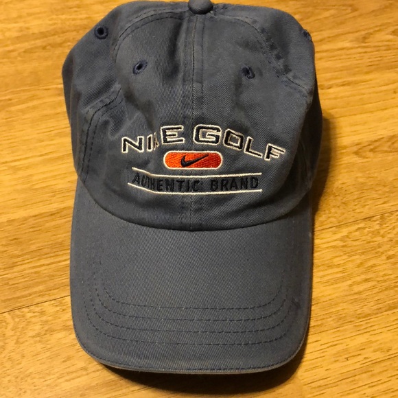 Nike Golf Hat !